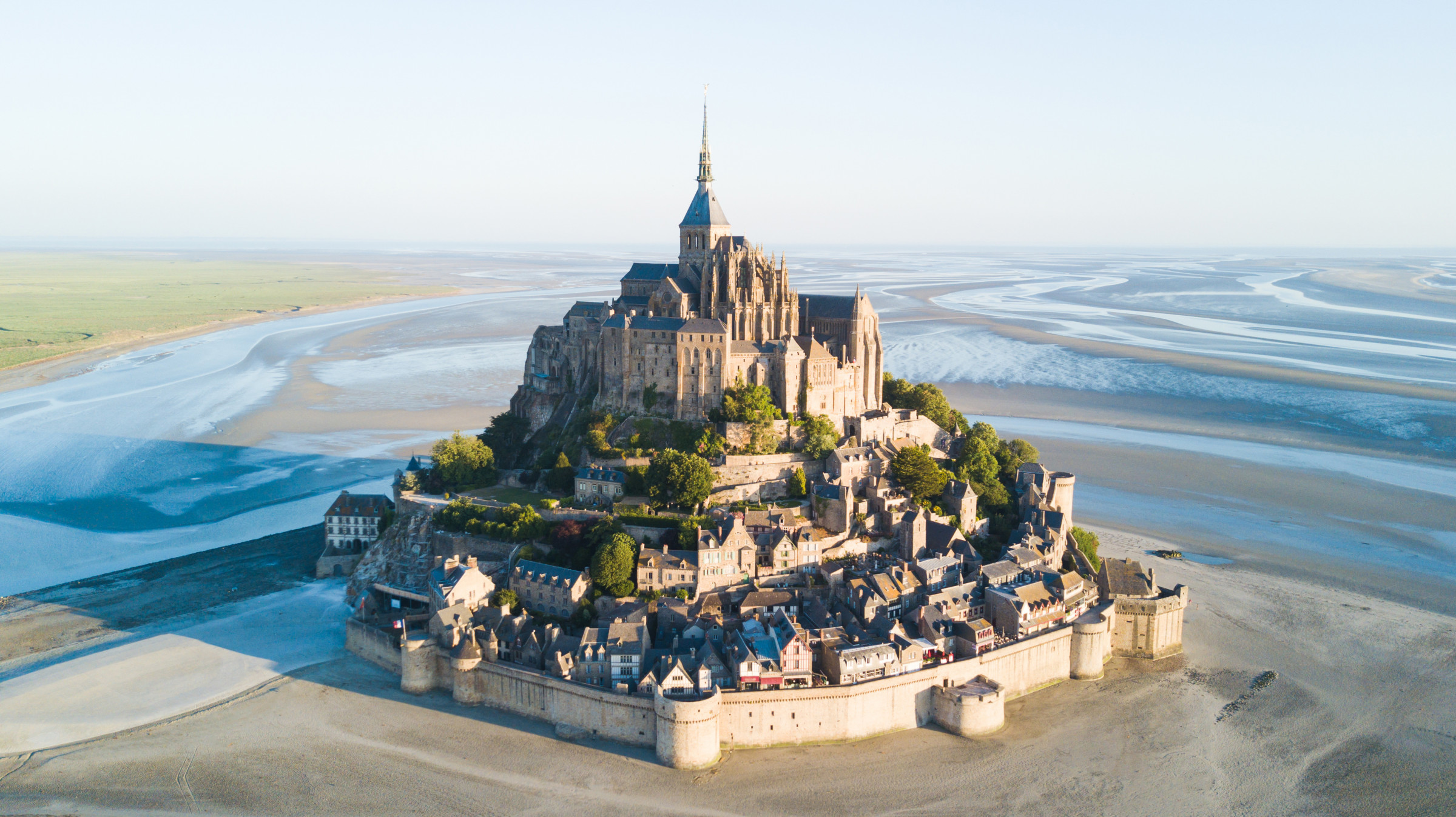 ©4Max/Shutterstock