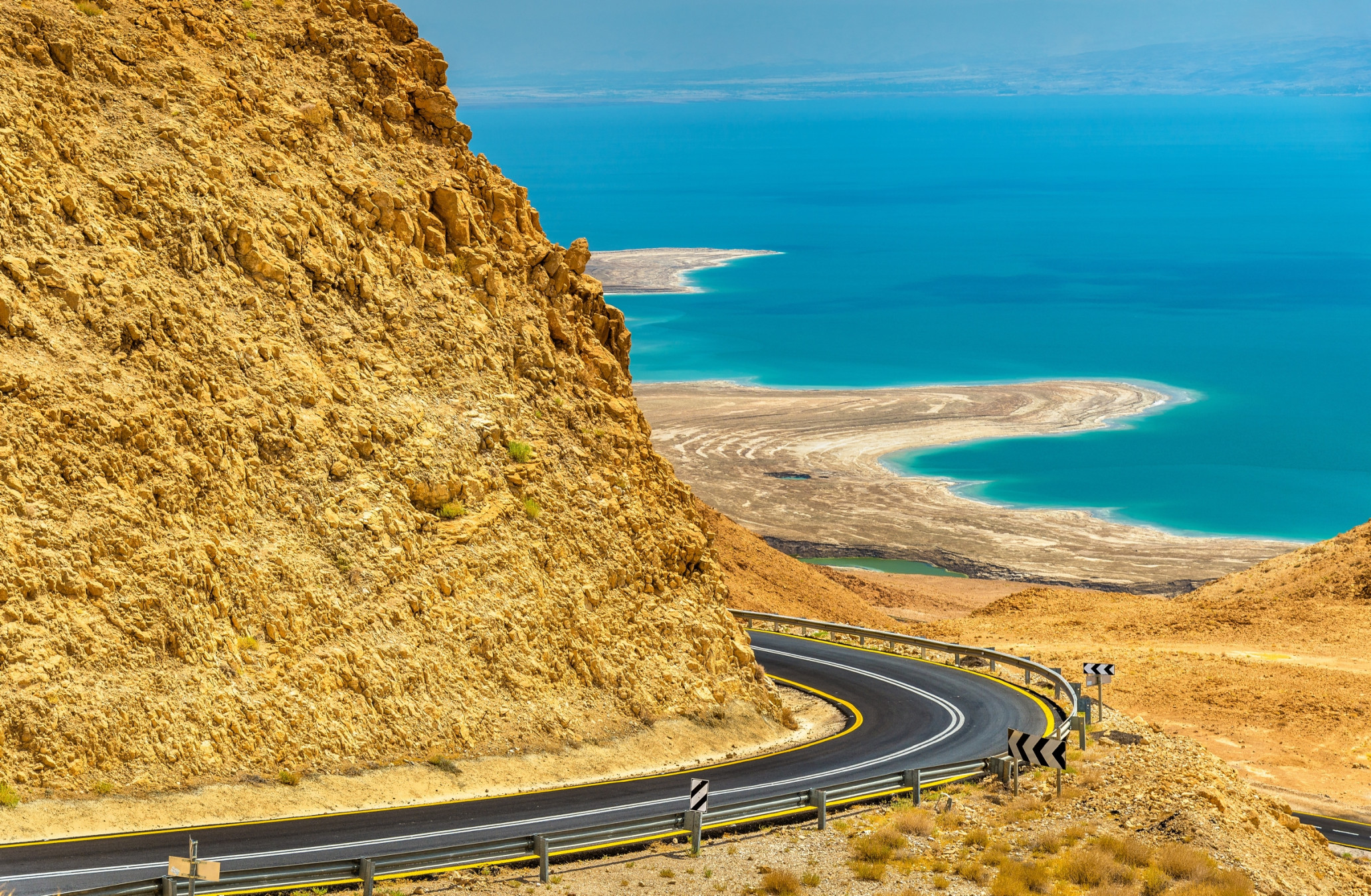 Leonid Andronov / Shutterstock