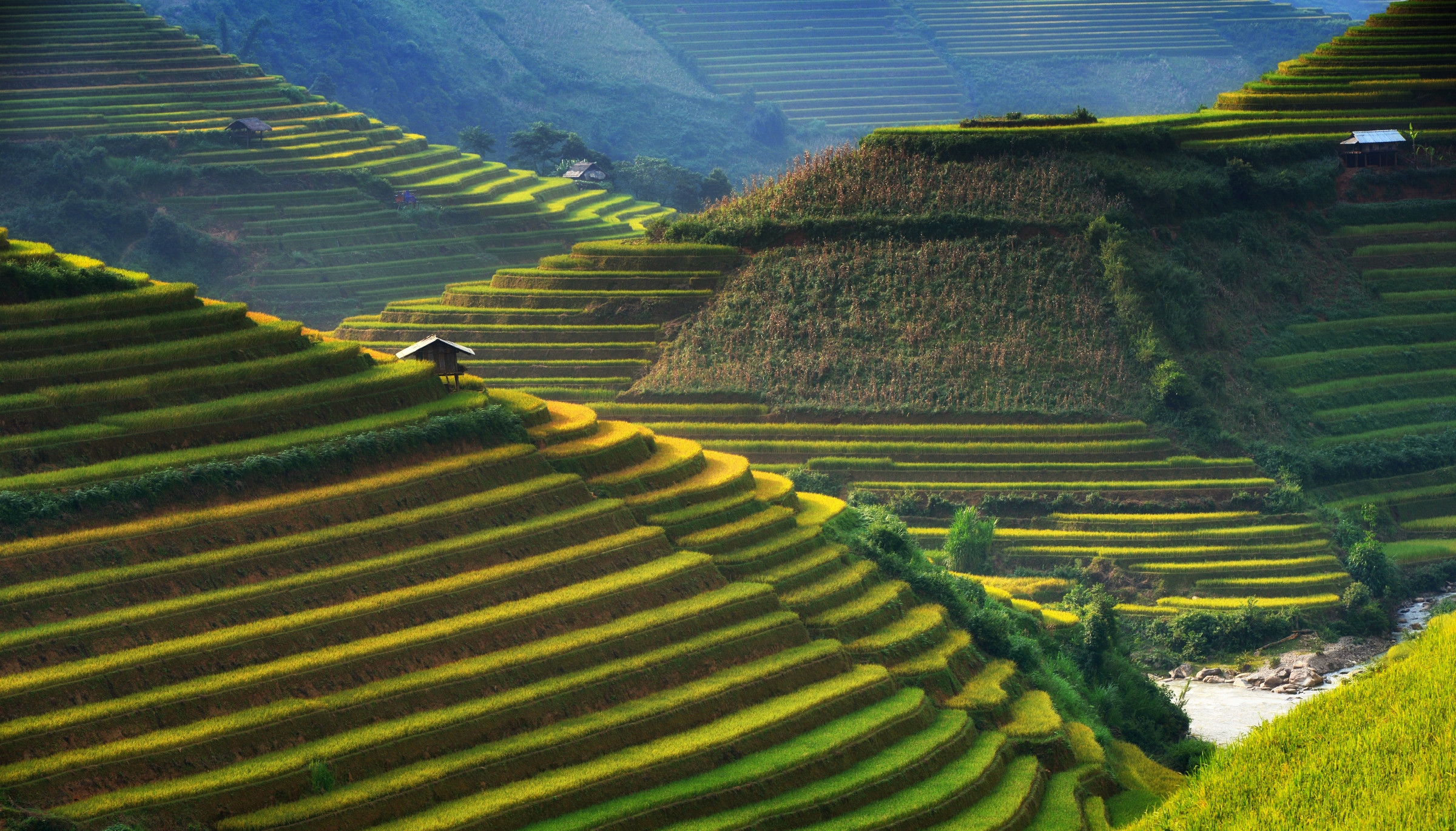 Vietnam © Sarawut Intarob / 500px