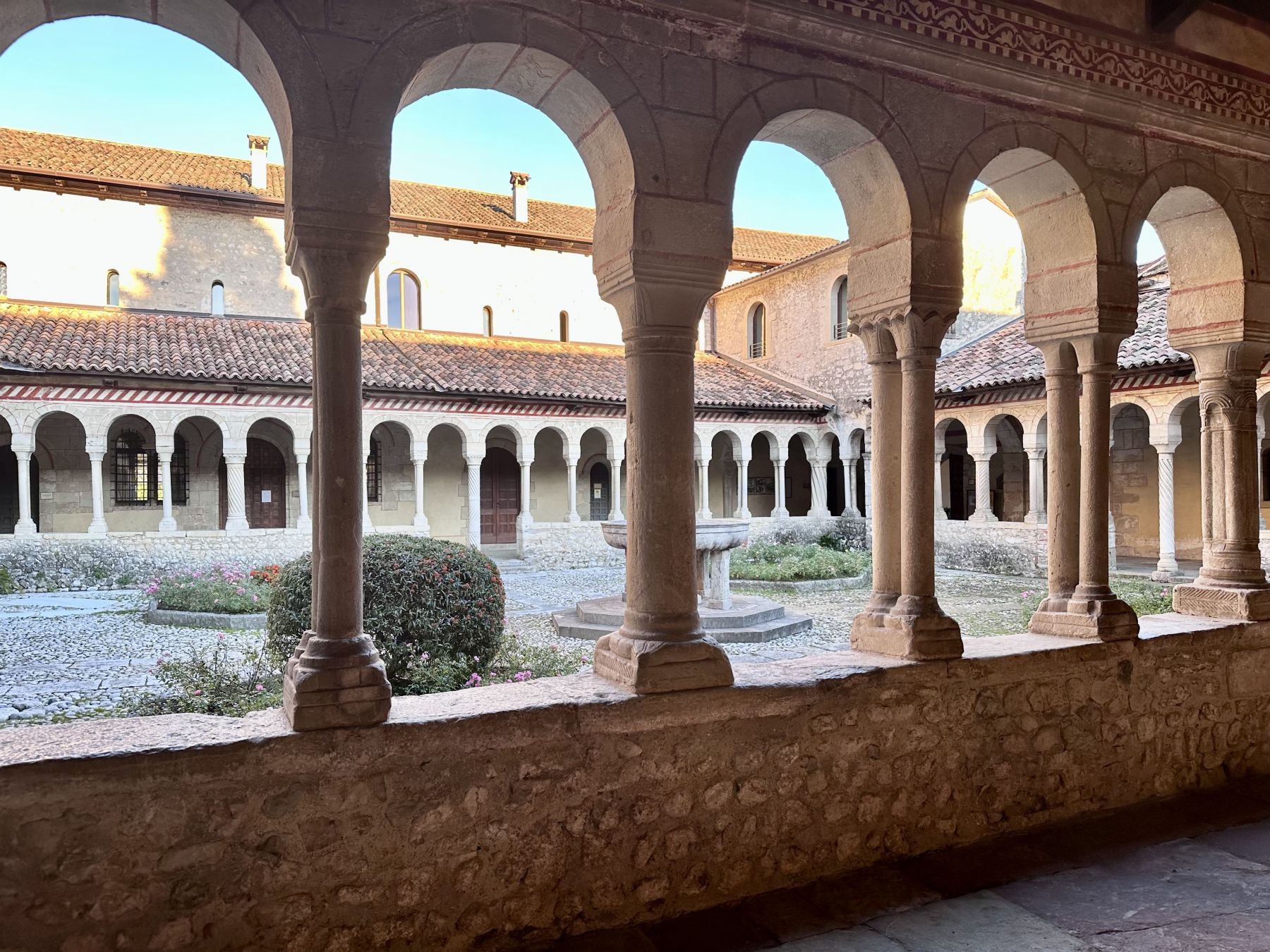 Il chiostro dell’Abbazia di Follina