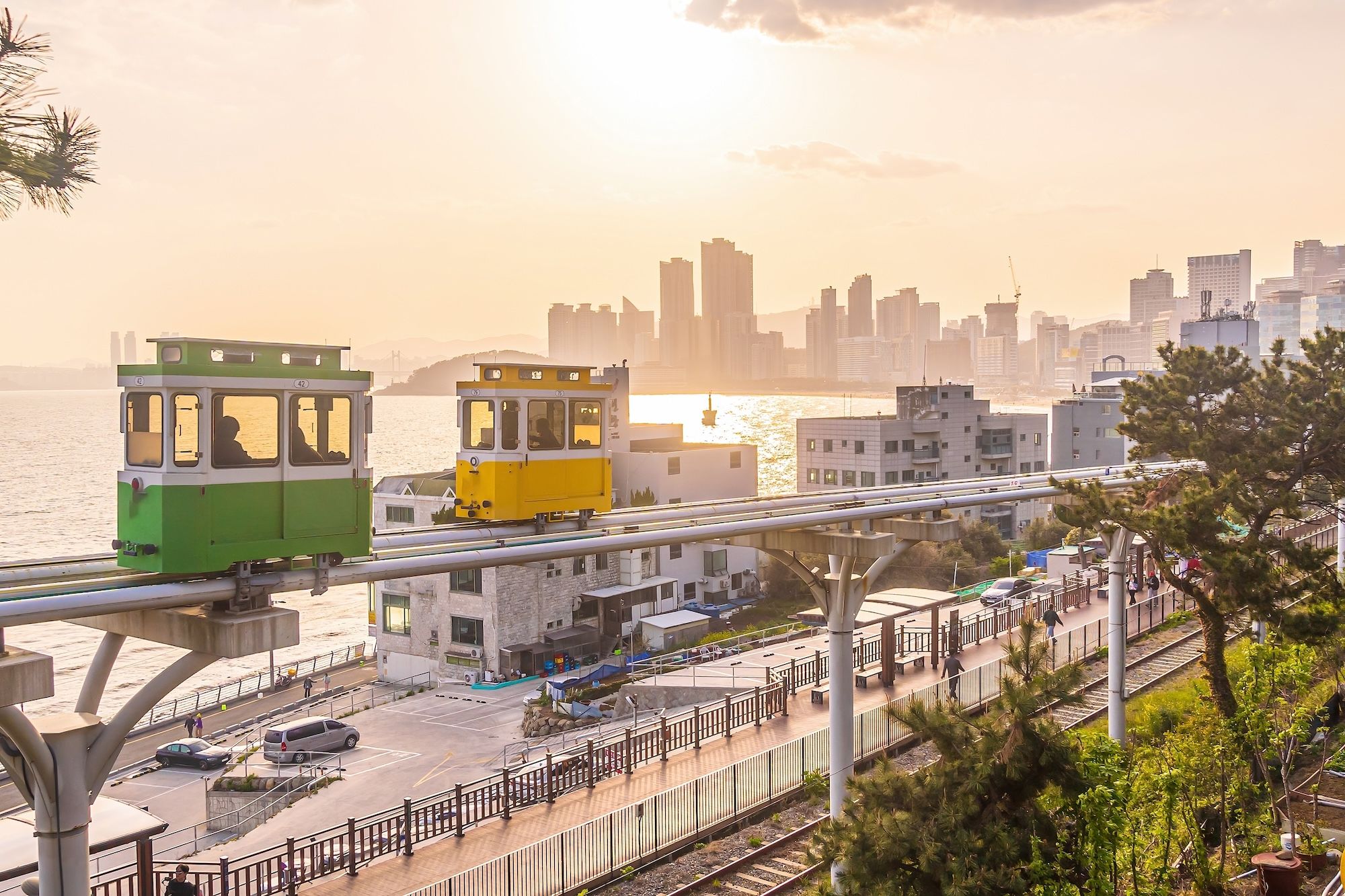 Busan al tramonto ©f11photo/Shutterstock