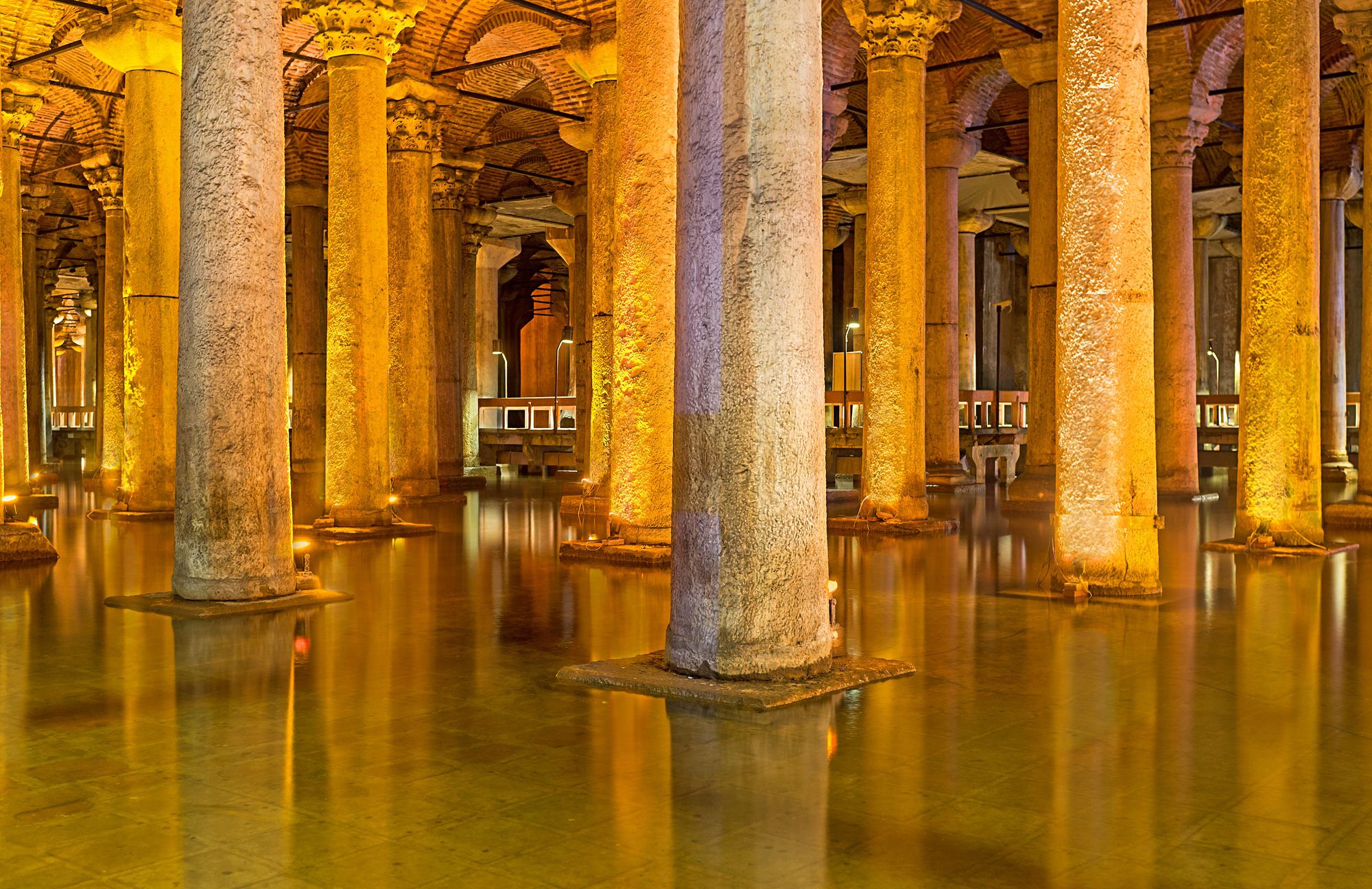 Un particolare dell’interno di di Santa Sofia a Istanbul ©eFesenko/Shutterstock