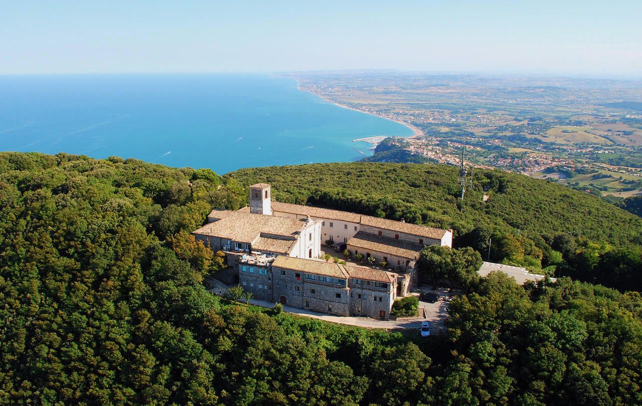 Monteconero, gemma nel promontorio