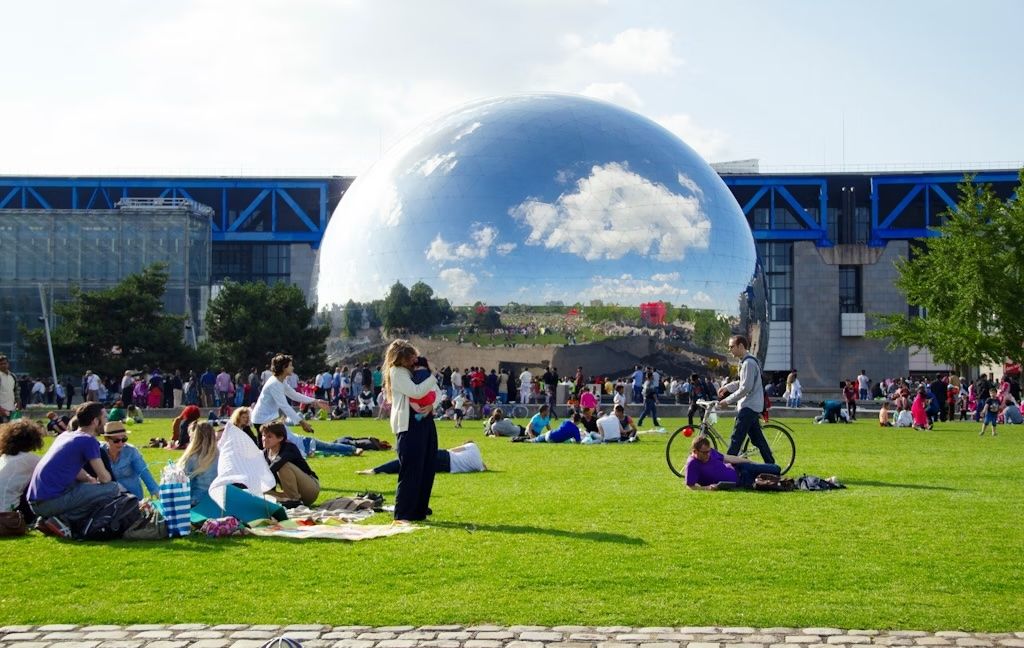 Il Parc de la Villette ospita la Cité des Sciences, sede di un planetario © Anna Linda Knoll / Shutterstock