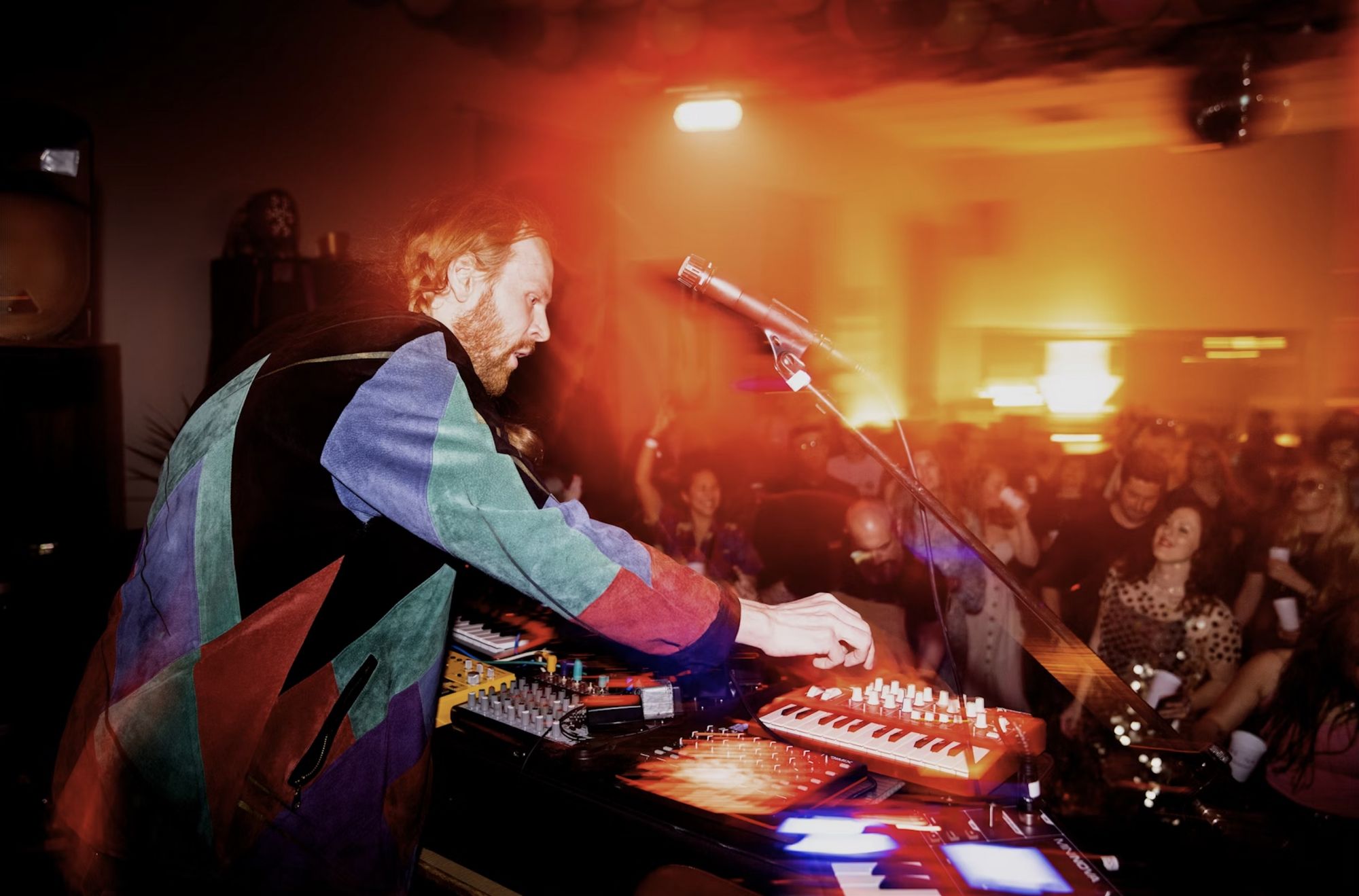 La serata inaugurale al Detour Discotheque in Islanda l’anno scorso è stata resa incredibile dalla location sperduta © Haukur Sigurdsson