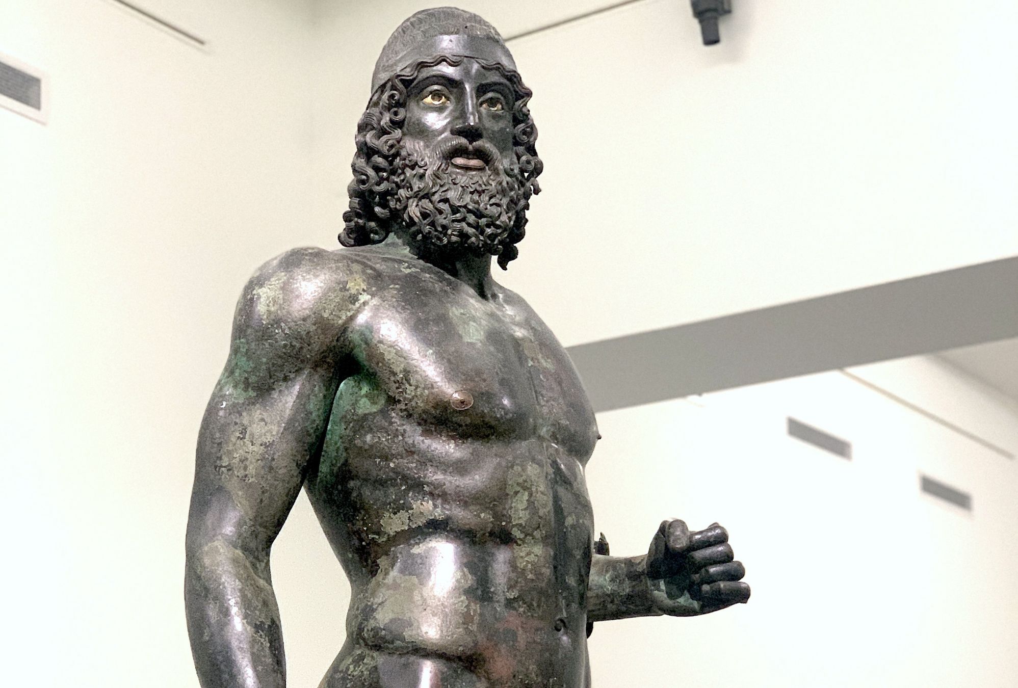 Tutto il fascino dei Bronzi di Riace © Giulia Grimaldi/Lonely Planet Italia