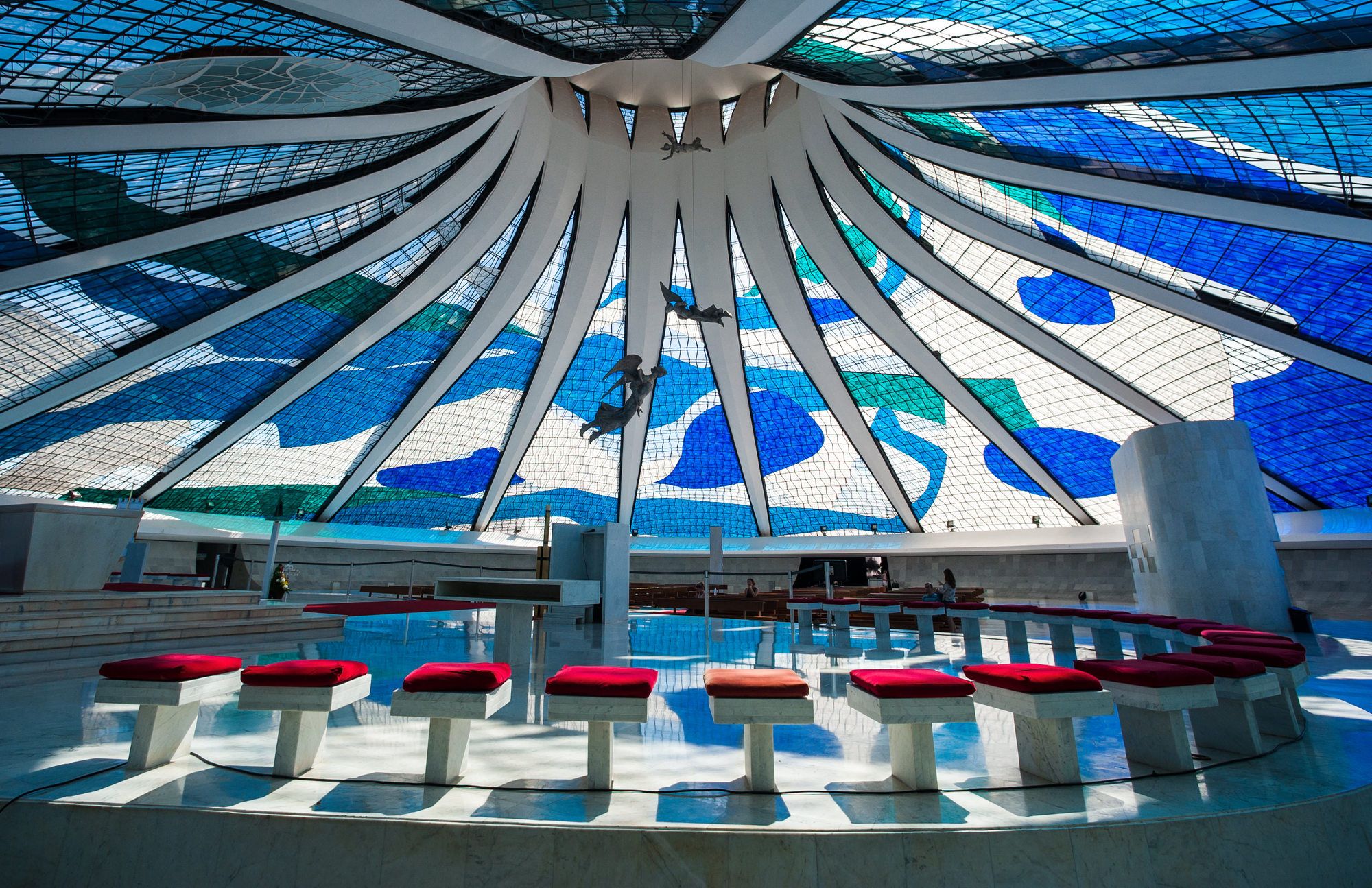 L’interno della Cattedrale di Brasília, Brasile ©Nick Albi/Shutterstock