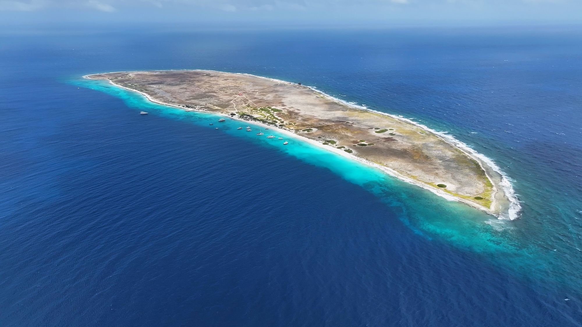 L’isola nella sua interezza © ByDroneVideos/Shutterstock