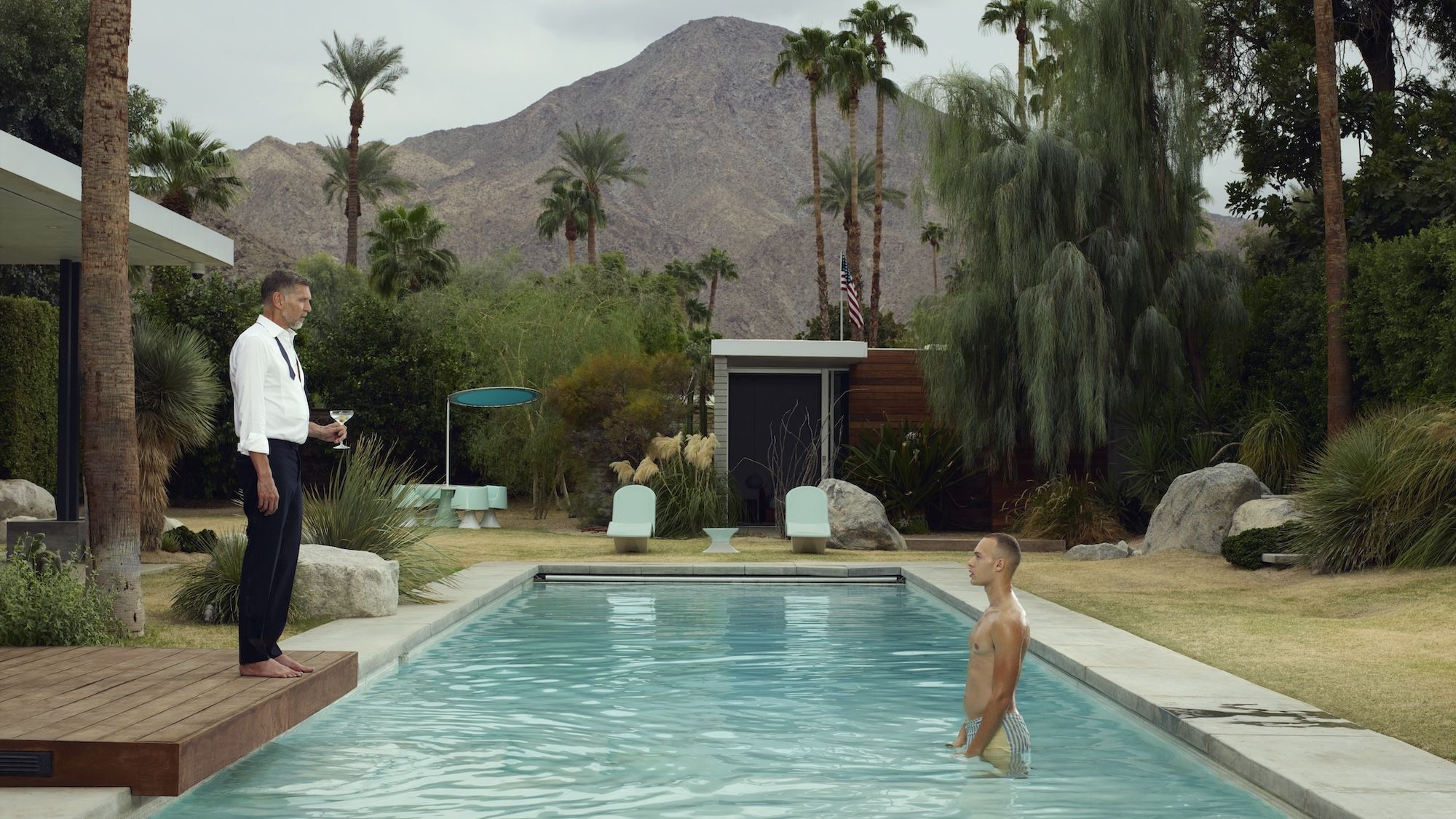 Erwin Olaf, Palm Springs, American Dream, Self-Portrait with Alex I, 2018 © Estate Erwin Olaf, courtesy Ron Mandos Amsterdam