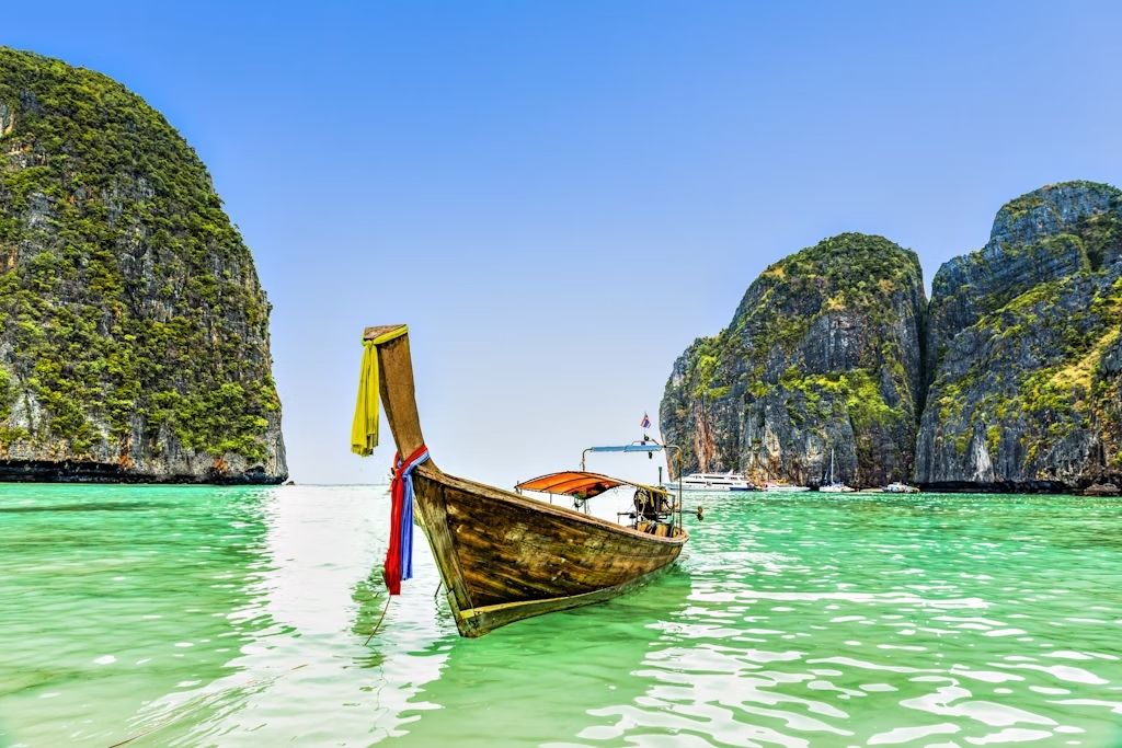 Ao Maya, la spiaggia più bella della Thailandia, è da poco tornata agli splendori di un tempo © DoctorEgg / Getty Images