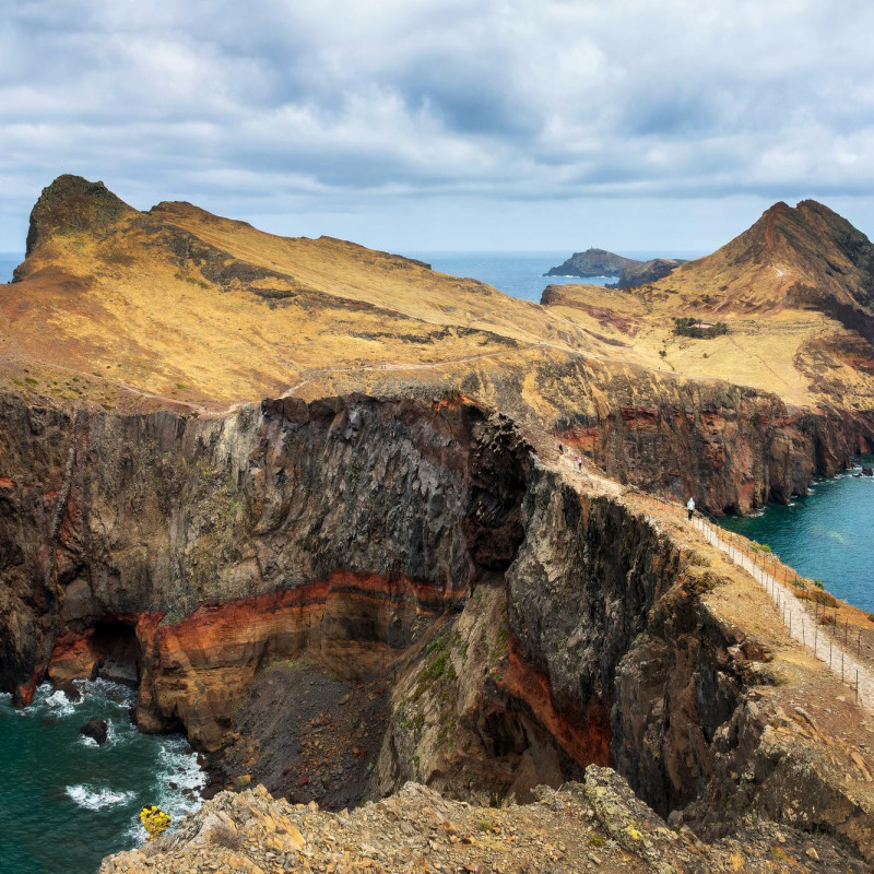 Il Portogallo sta creando una nuova area marina protetta tra Madeira e l’Algarve ©Delpixart/Getty Images