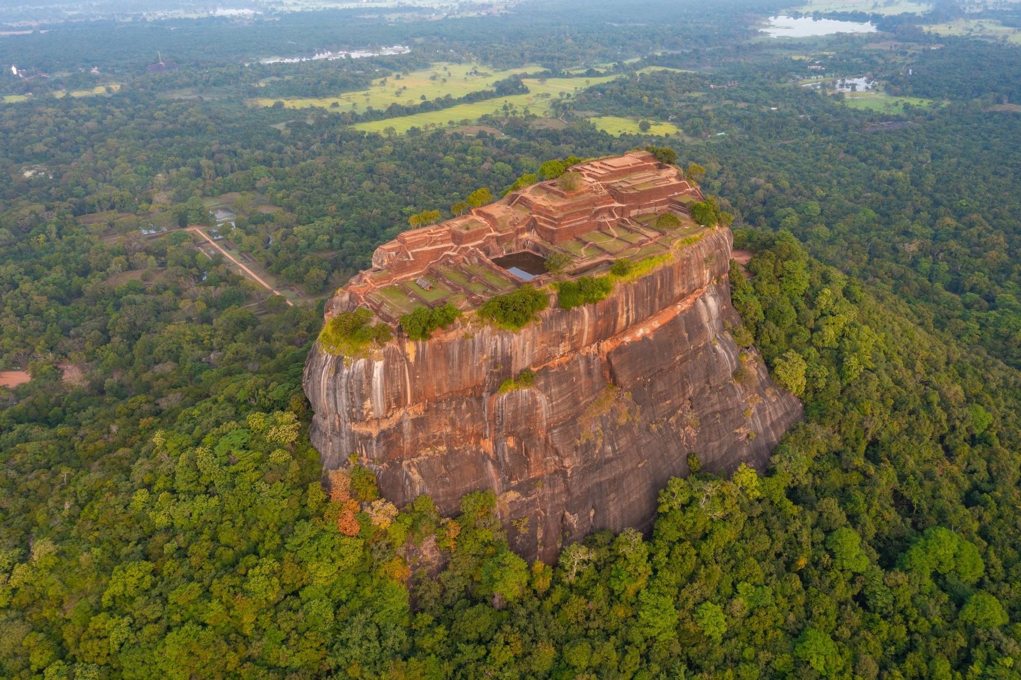 La spettacolare formazione rocciosa di Sigiriya © trabantos / Shutterstock