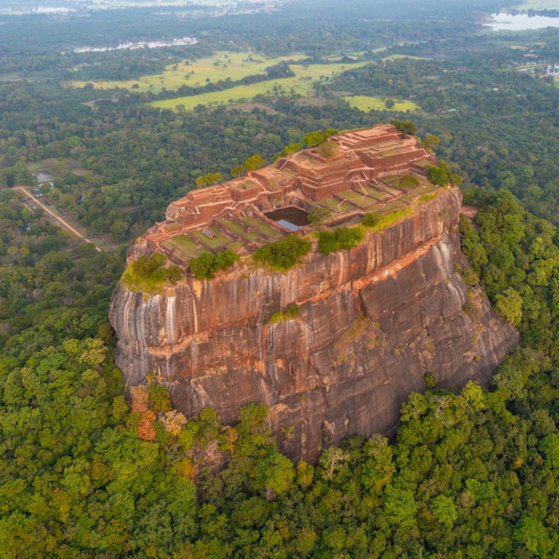La spettacolare formazione rocciosa di Sigiriya  © trabantos / Shutterstock