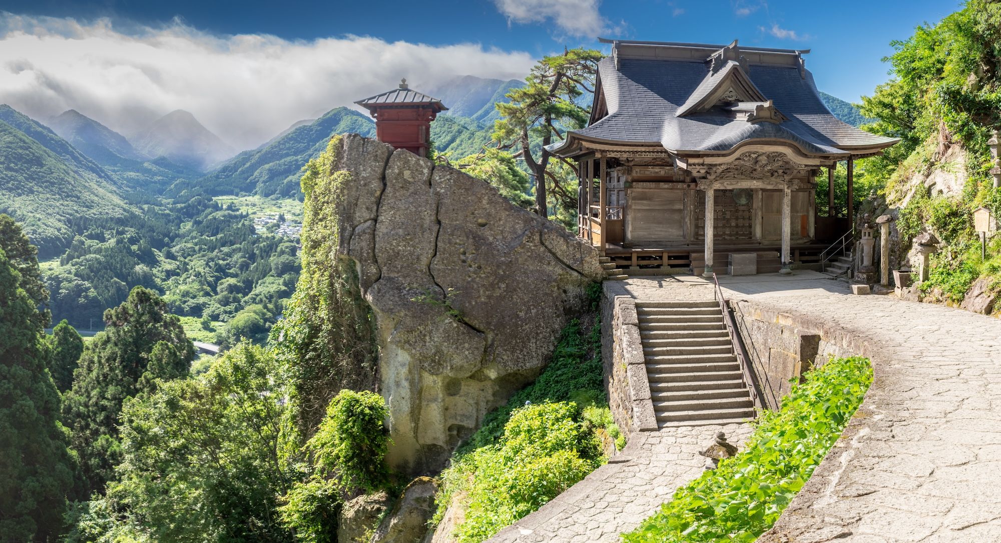 Il tempio di Yamadera © Martin Capek / Shutterstock