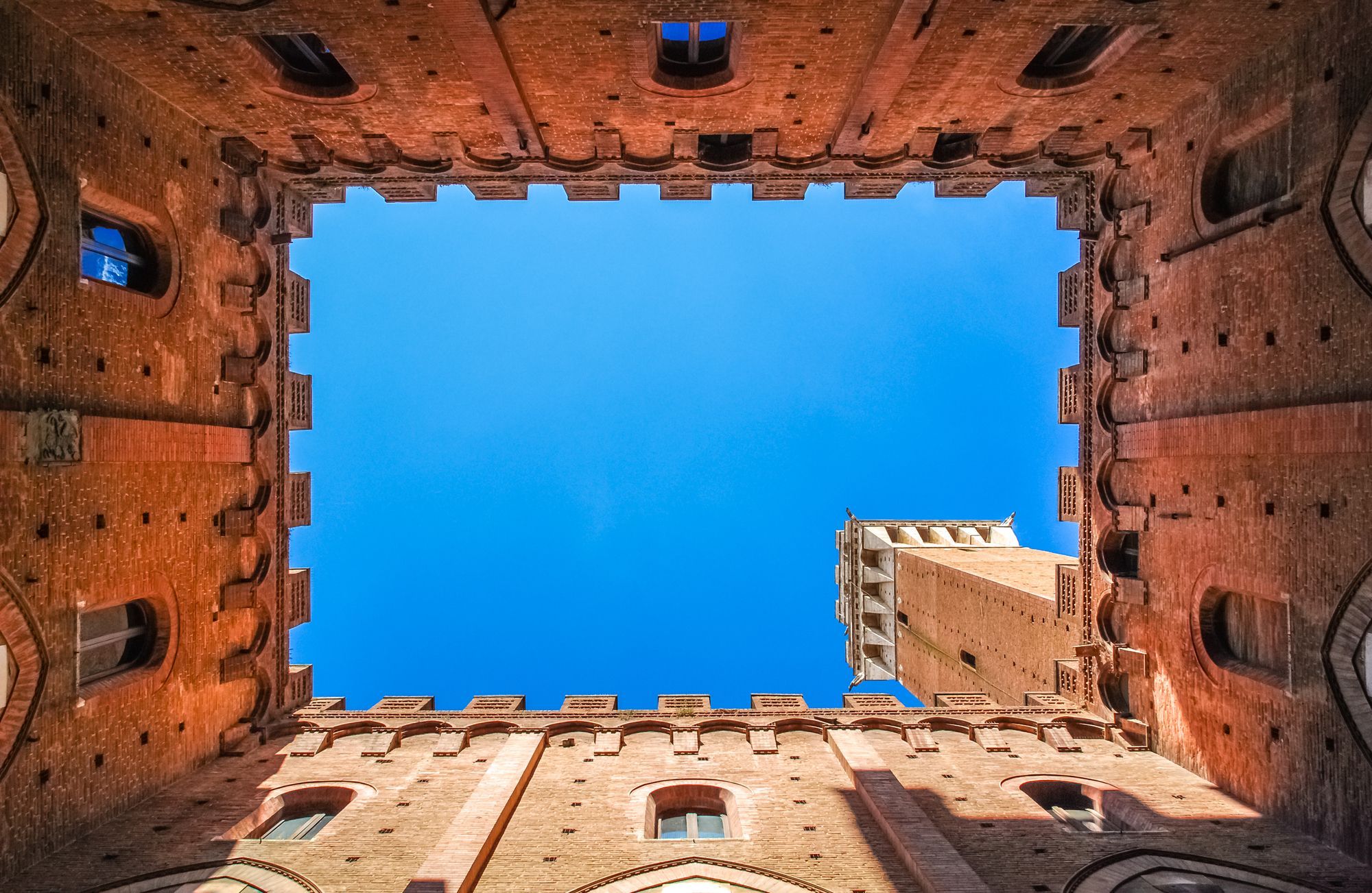 Fino al 23 novembre 2025, Siena ospita le mostre della XI edizione del Siena Awards Photo Festival ©Martin Mühlhäuser/500px