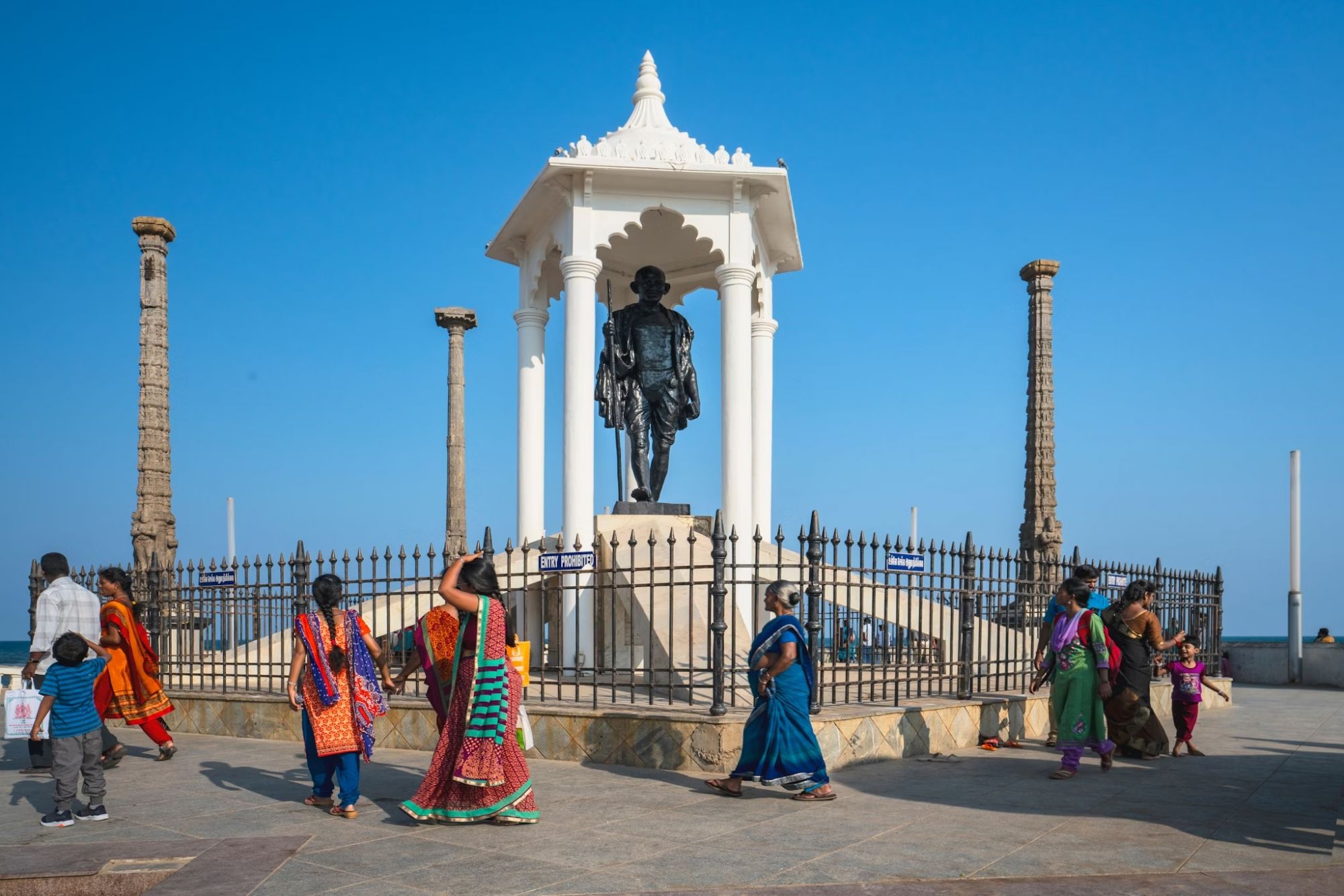 Il lungomare di Pondicherry, lungo la Baia del Bengala, si anima ogni sera di famiglie e abitanti del luogo © Hari Mahidhar / Shutterstock