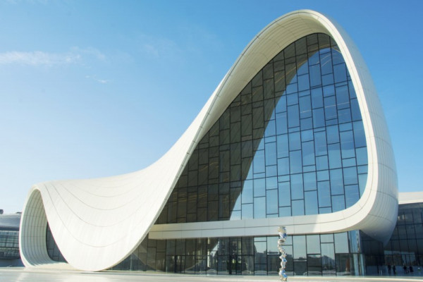 Zaha Hadid: cinque (più una) opere da vedere