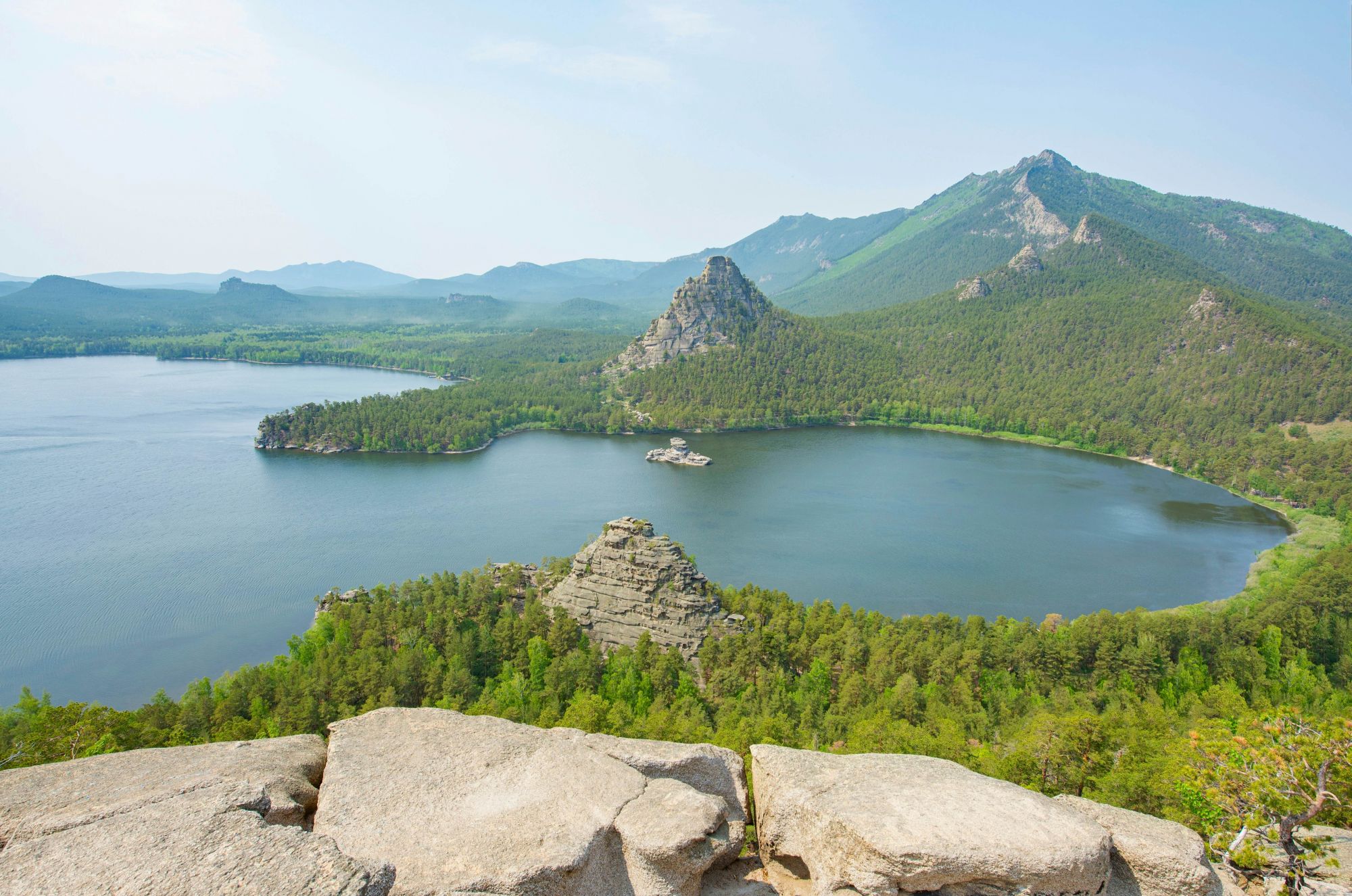 Una veduta del Lago Burabay in Kazakistan. © Rodion Popov/Shutterstock