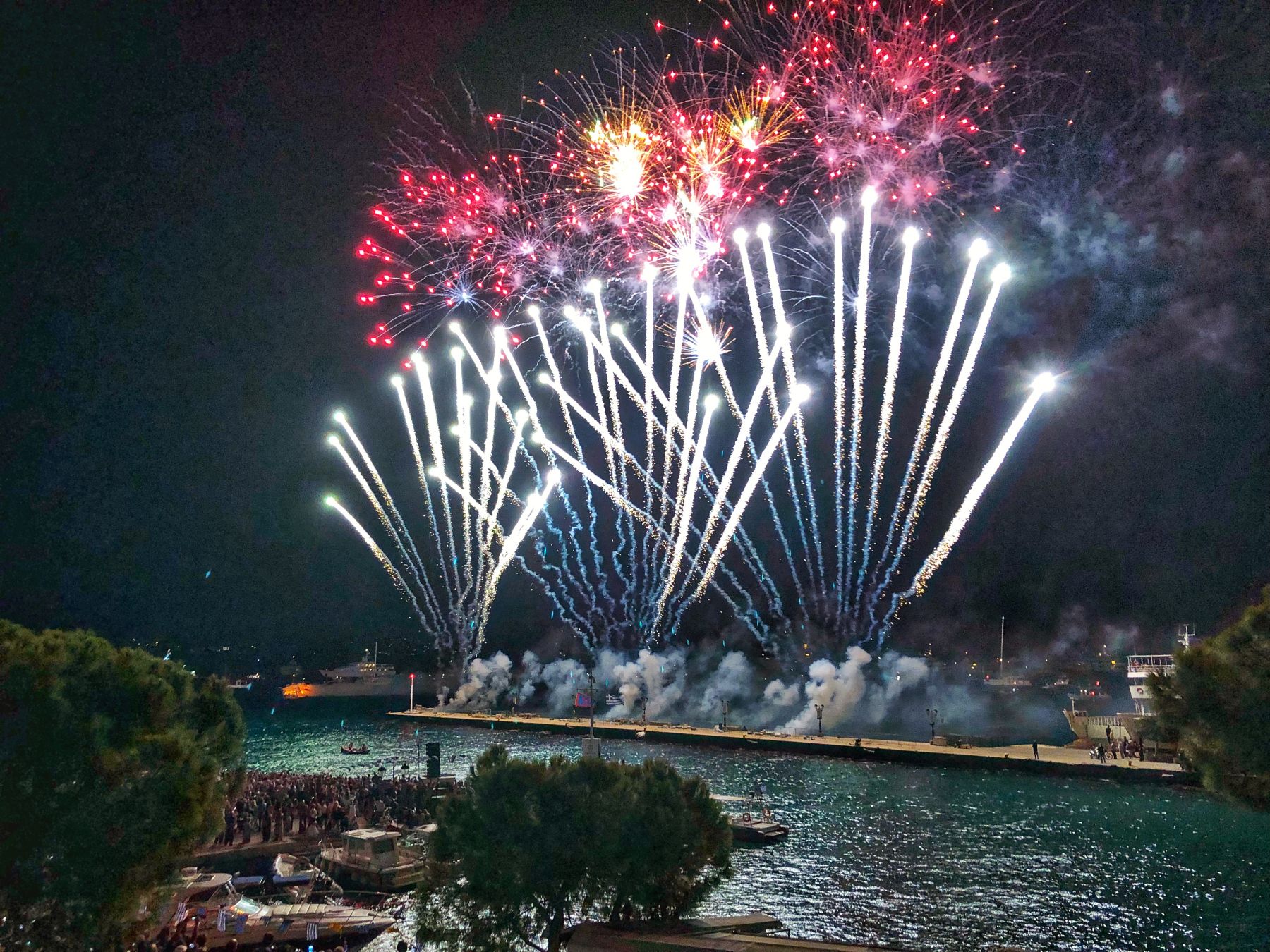 I fuochi d’artificio durante la festa dell’Armata ©Eliana Russo