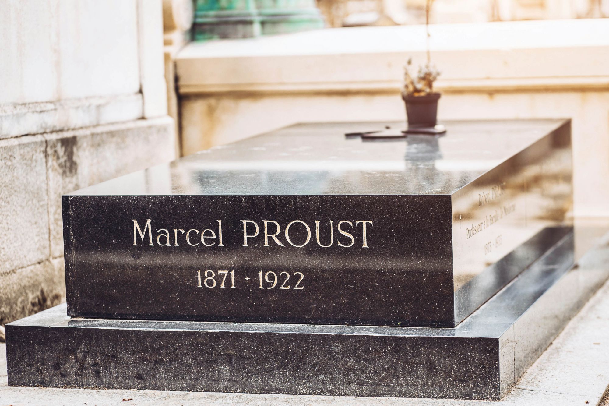 La tomba di Marcel Proust. © VanoVasaio/Shutterstock