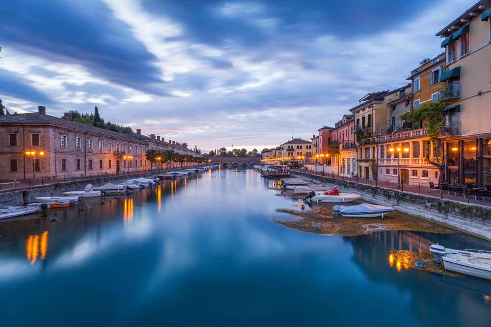 Tramonto a Peschiera del Garda. Credits Lukasz Szwaj / Shutterstock