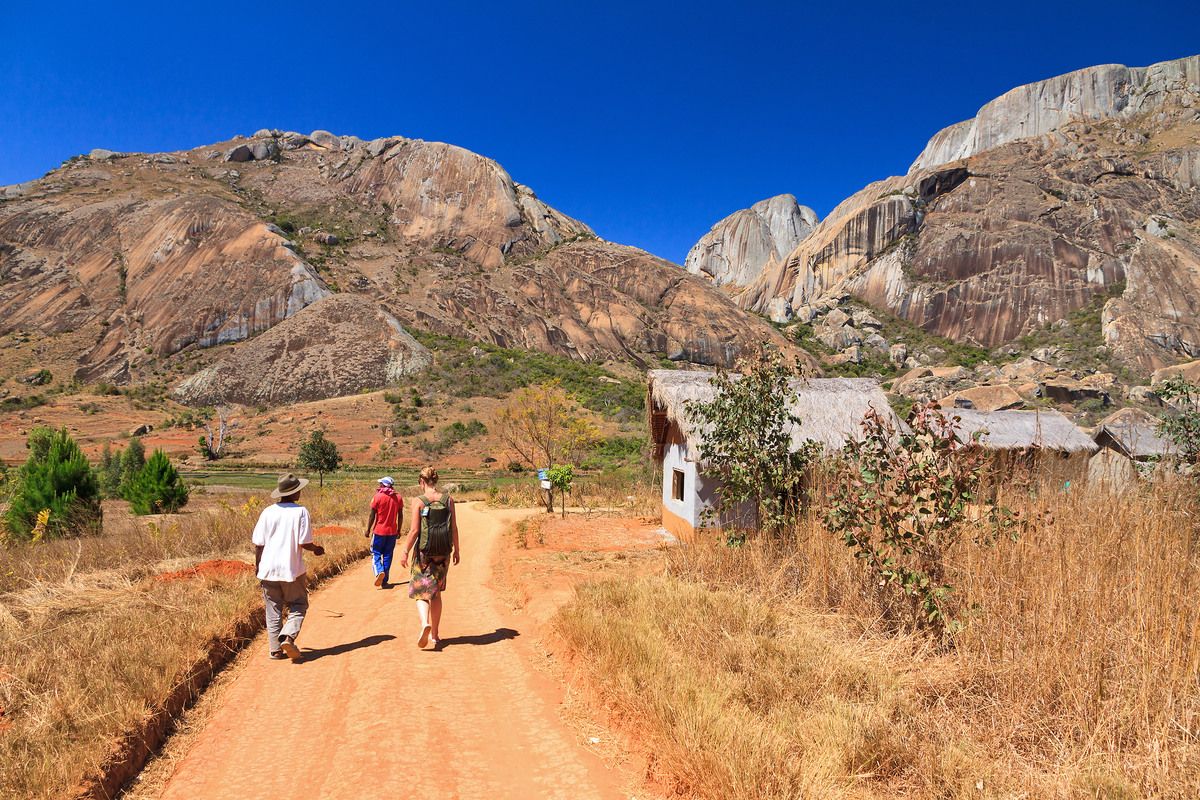 scimmie del madagascar, cosa fare in madagascar