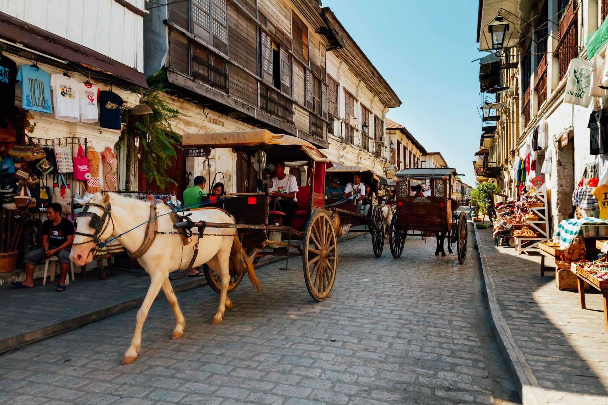 Tra le strade di Vigan ©Joseph Oropel/Shutterstock