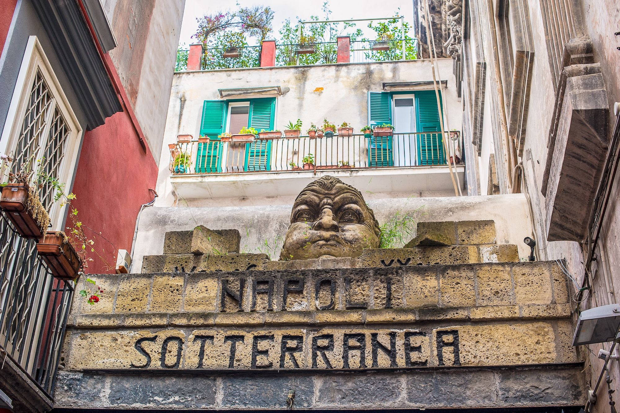 Sotto Napoli, esiste un’altra città ©Stephan Schlachter /Shutterstock