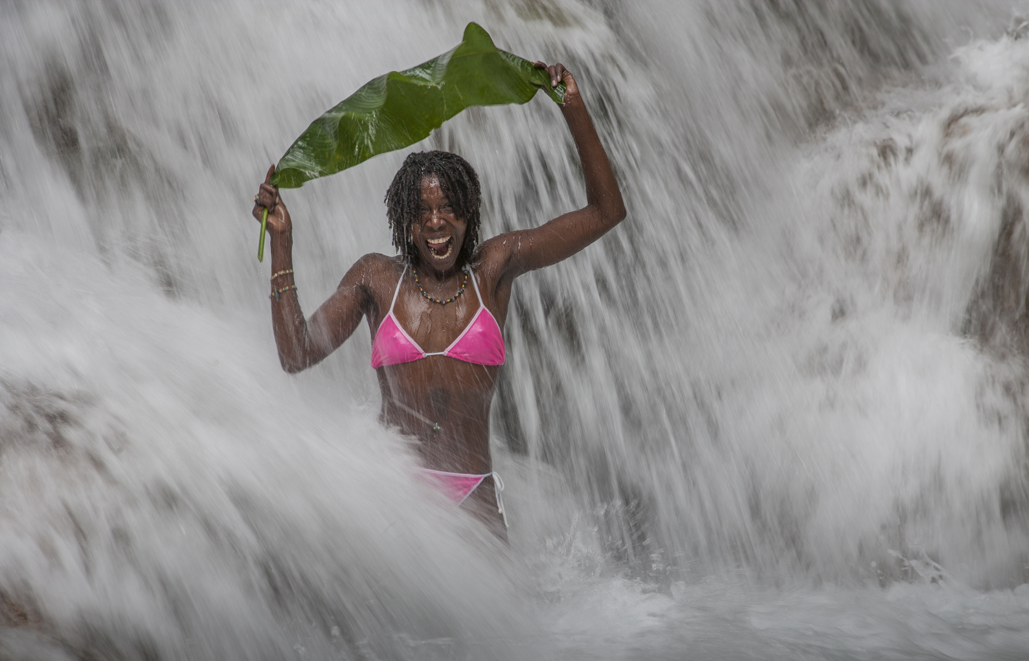 A Echo Rios sotto le rinfrescanti Dunns River Falls © Buena Vista Images/Getty Images