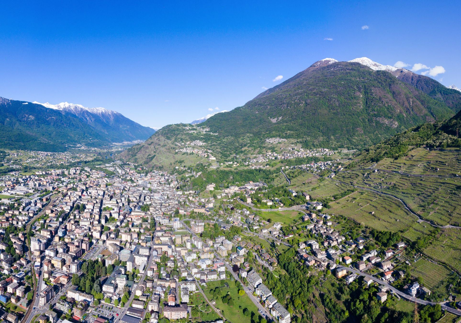 Panorama di Sondrio. Credits SimonePolattini / Shutterstock