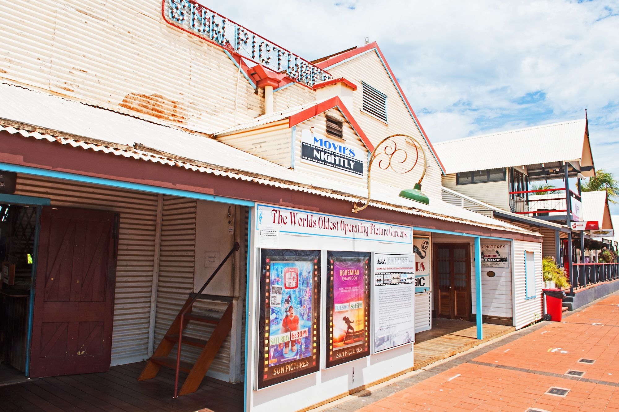 Il cinema all’aperto più antico del mondo si trova in Australia @Mystic Stock Photography/Shutterstock