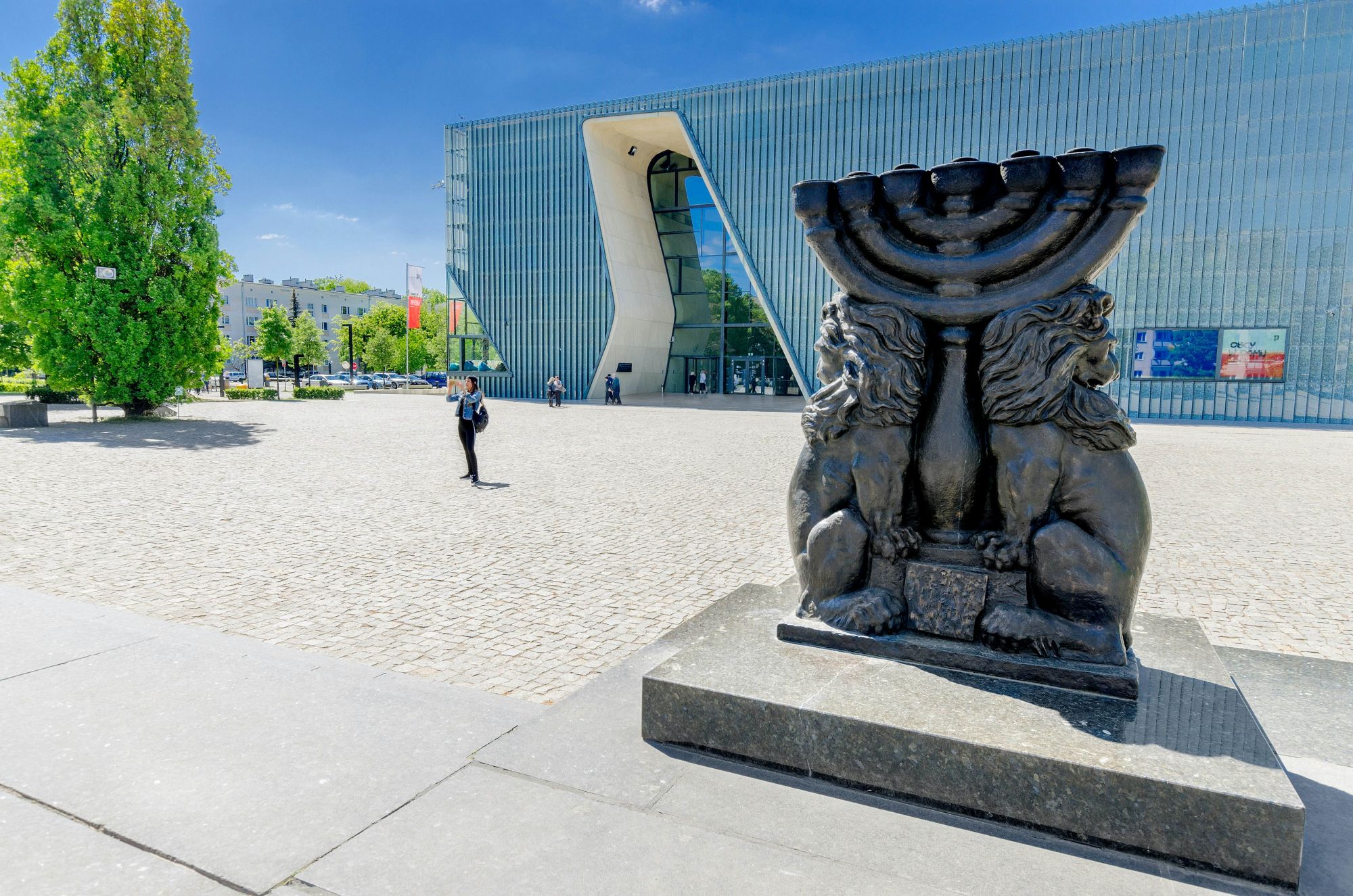 Il POLIN Museo della Storia degli Ebrei Polacchi si trova in uno degli edifici più suggestivi di Varsavia. © piotrbb/Shutterstock