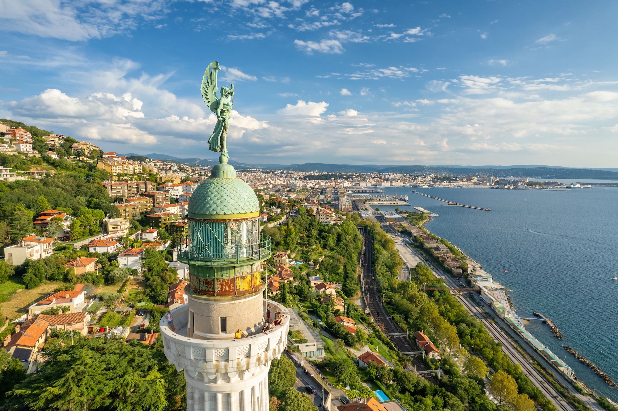 Il Faro della Vittoria a Trieste ©Mazur Travel / Shutterstock.com