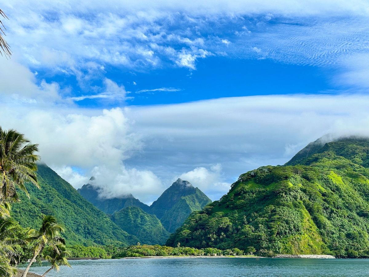 Tautira, Tahiti Iti. Credits Diane C Macdonald/Shutterstock