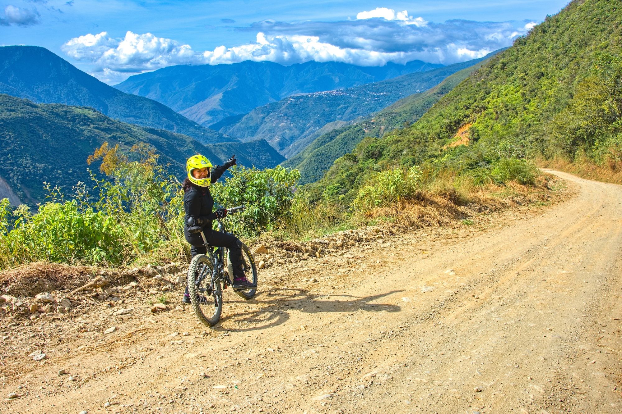 Oggi il Camino de la Muerte si percorre quasi esclusivamente in mountain bike © Martin Docar /Shutterstock