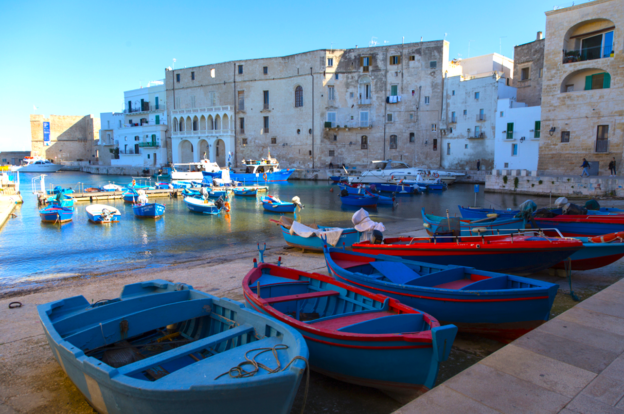 Scorcio di Monopoli. Credits MagdaZerebska / Shutterstock