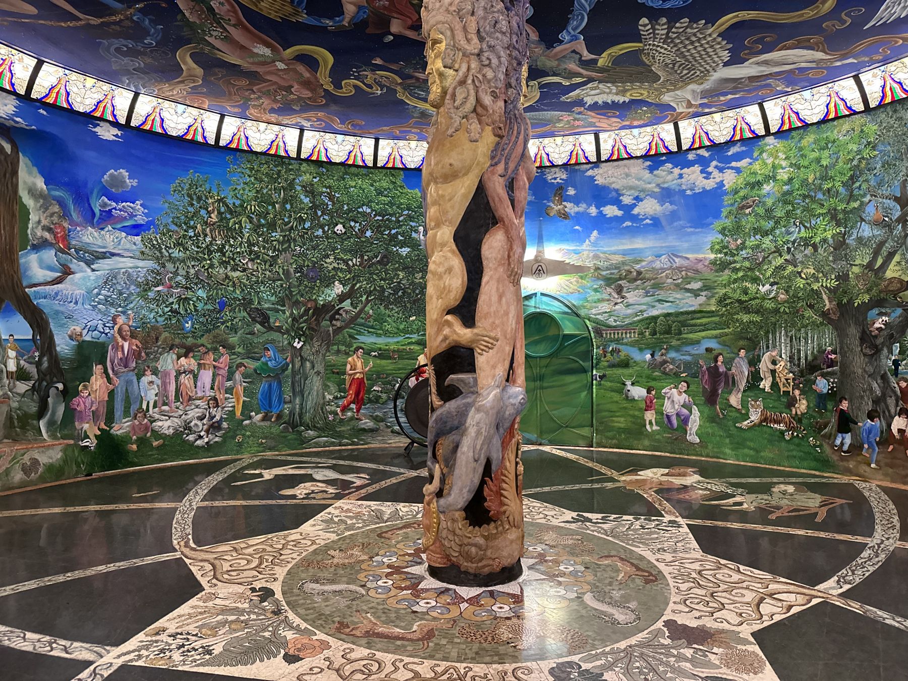 All’interno di Damanhur