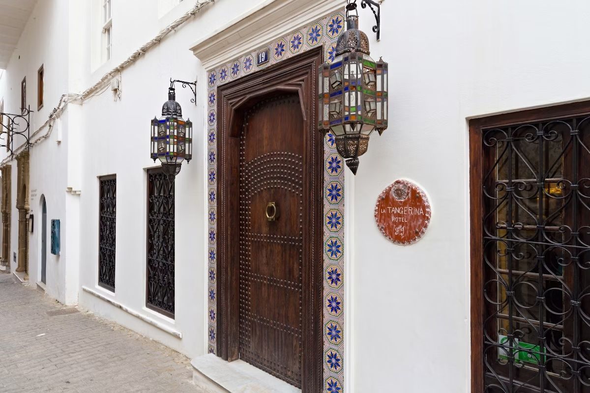 Hotel La Tangerina. Alexey Pevnev/Shutterstock