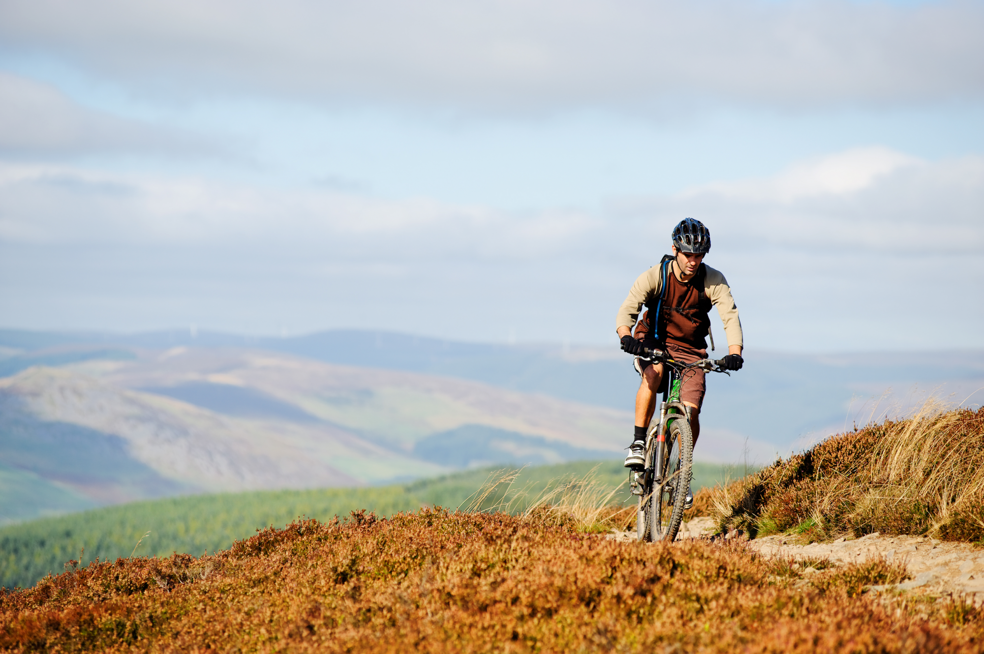 mountain bike in scozia