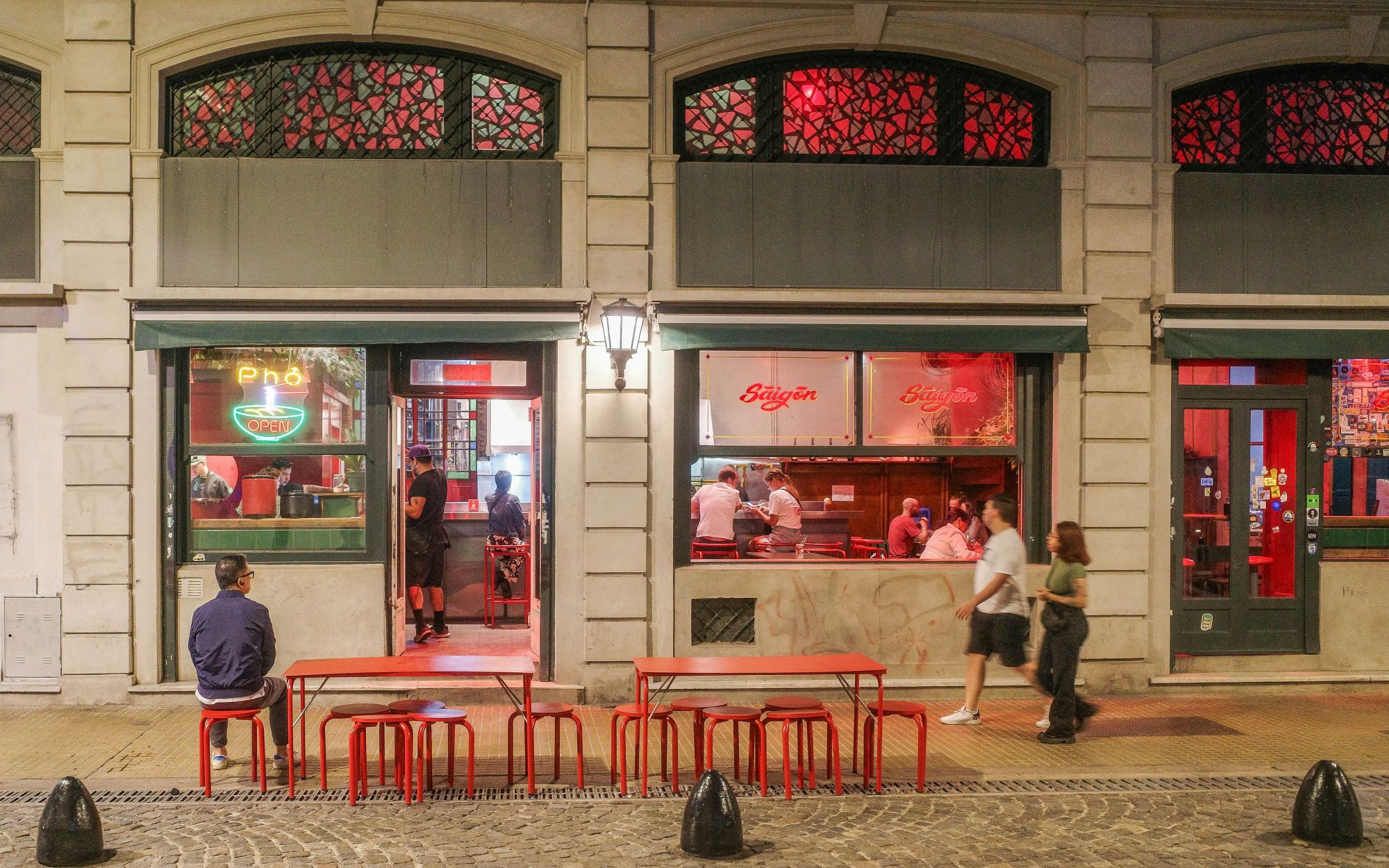 San Telmo ospita ristoranti internazionali, arte di strada e vivaci mercati. © Mark Green/Shutterstock