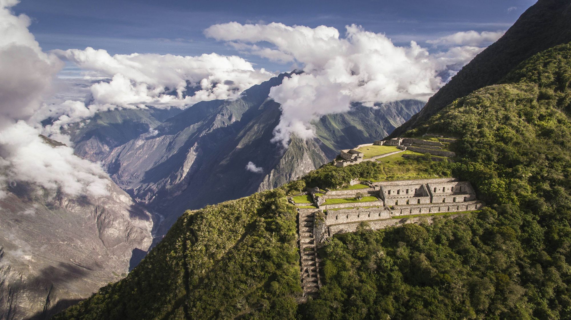 Choquequirao, la "piccola Machu Picchu", si raggiunge con un impegnativo trekking di più giorni. © Christian Declercq/Shutterstock