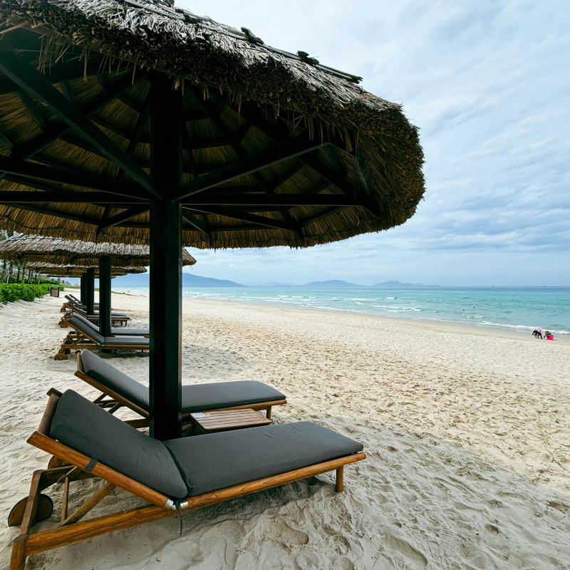 La spiaggia del Westin Resort & Spa Cam Ranha a Nha Trang, Vietnam. © James Pham/Lonely Planet