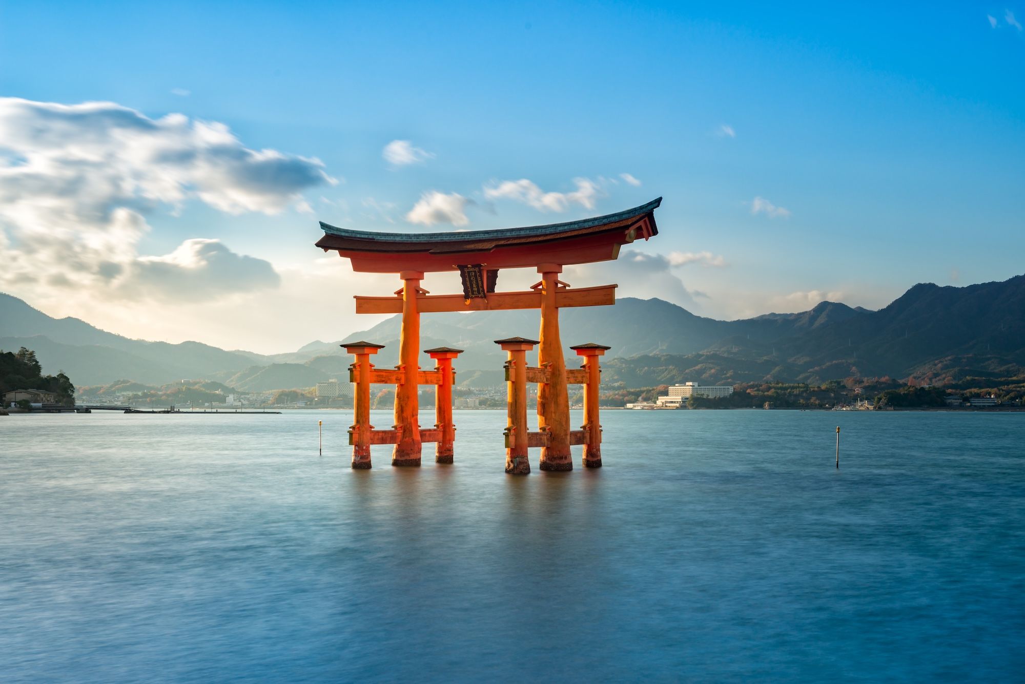 Il Tori rosso di Itsukushima Arthit © Kaeoratanapattama / Shutterstock