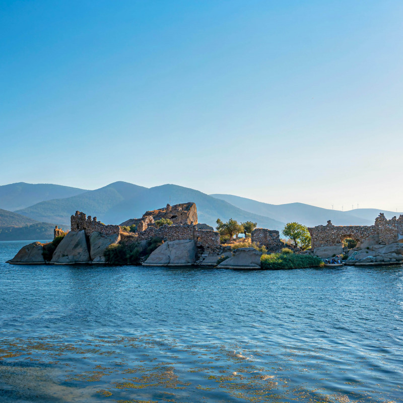 Le rovine di Herakleia, sul Lago Bafa. © Selcuk Oner/Shutterstock