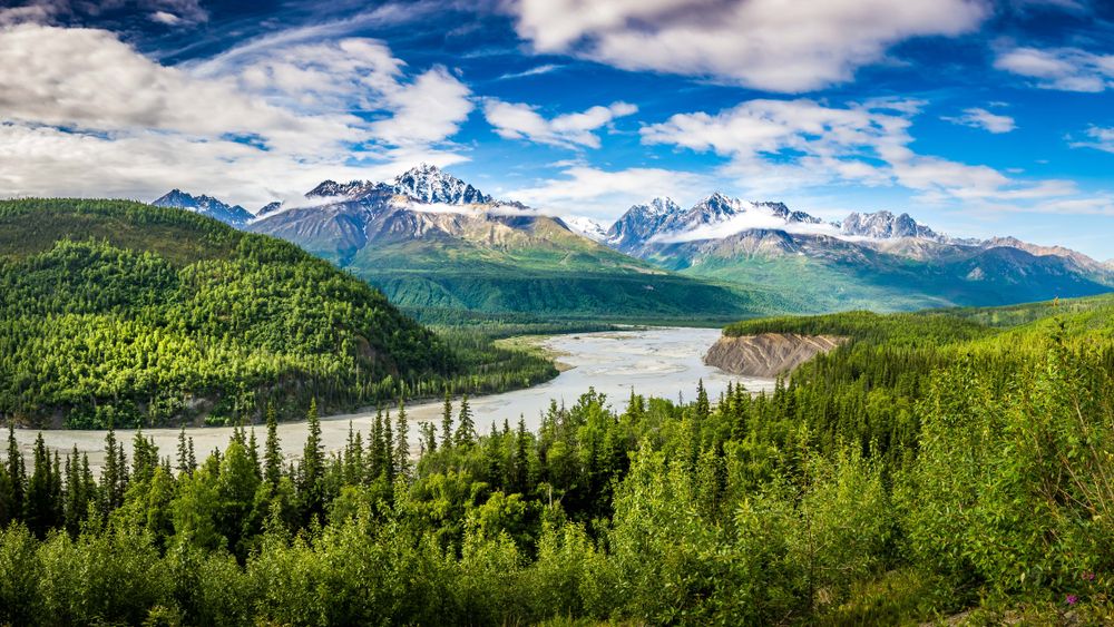 Monti Chugach, Alaska. Credits xavitorrents / Shutterstock