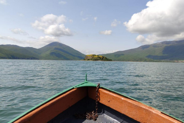 I laghi di Prespa, viaggio nei Balcani lungo il confine