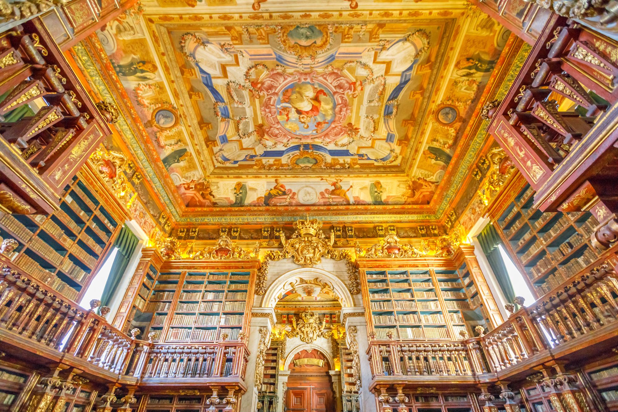 La biblioteca barocca dell’università @Benny Marty