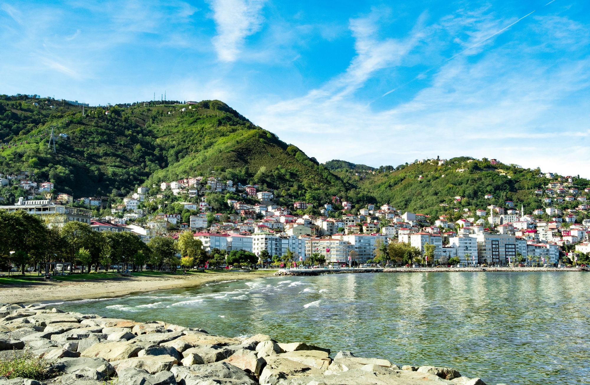 Il quartiere di Boztepe a Ordu, Turchia. © DreamStoreCo/Shutterstock