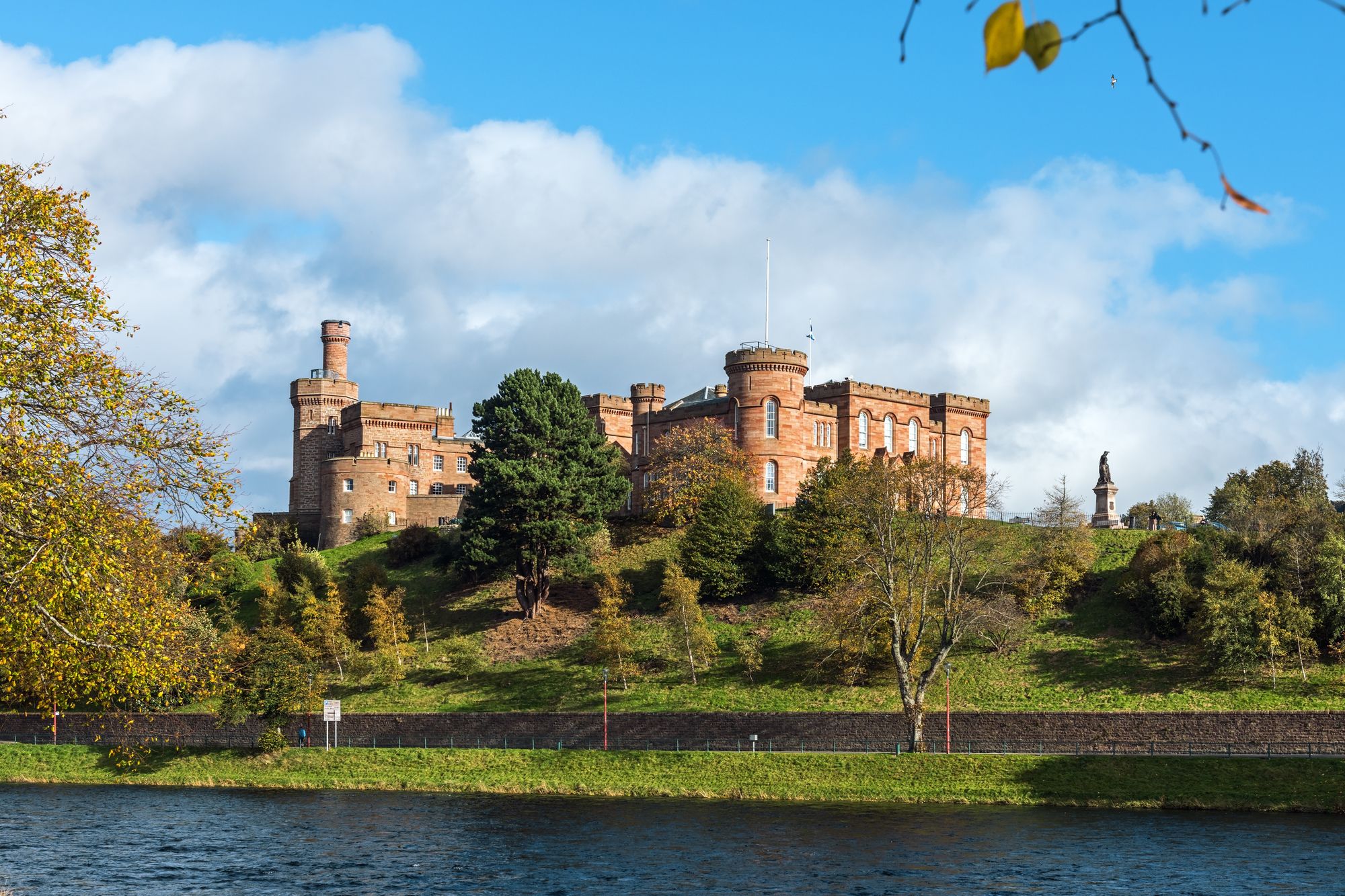 Il castello di Inverness, Scozia ©Natalia Paklina / Shutterstock