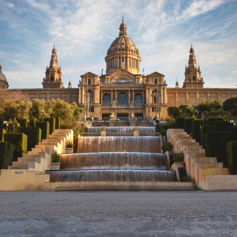 Il palazzo neobarocco  che ospita il Museu Nacional d’Art de Catalunya (MNAC) © Fatih Dama  /Shutterstock